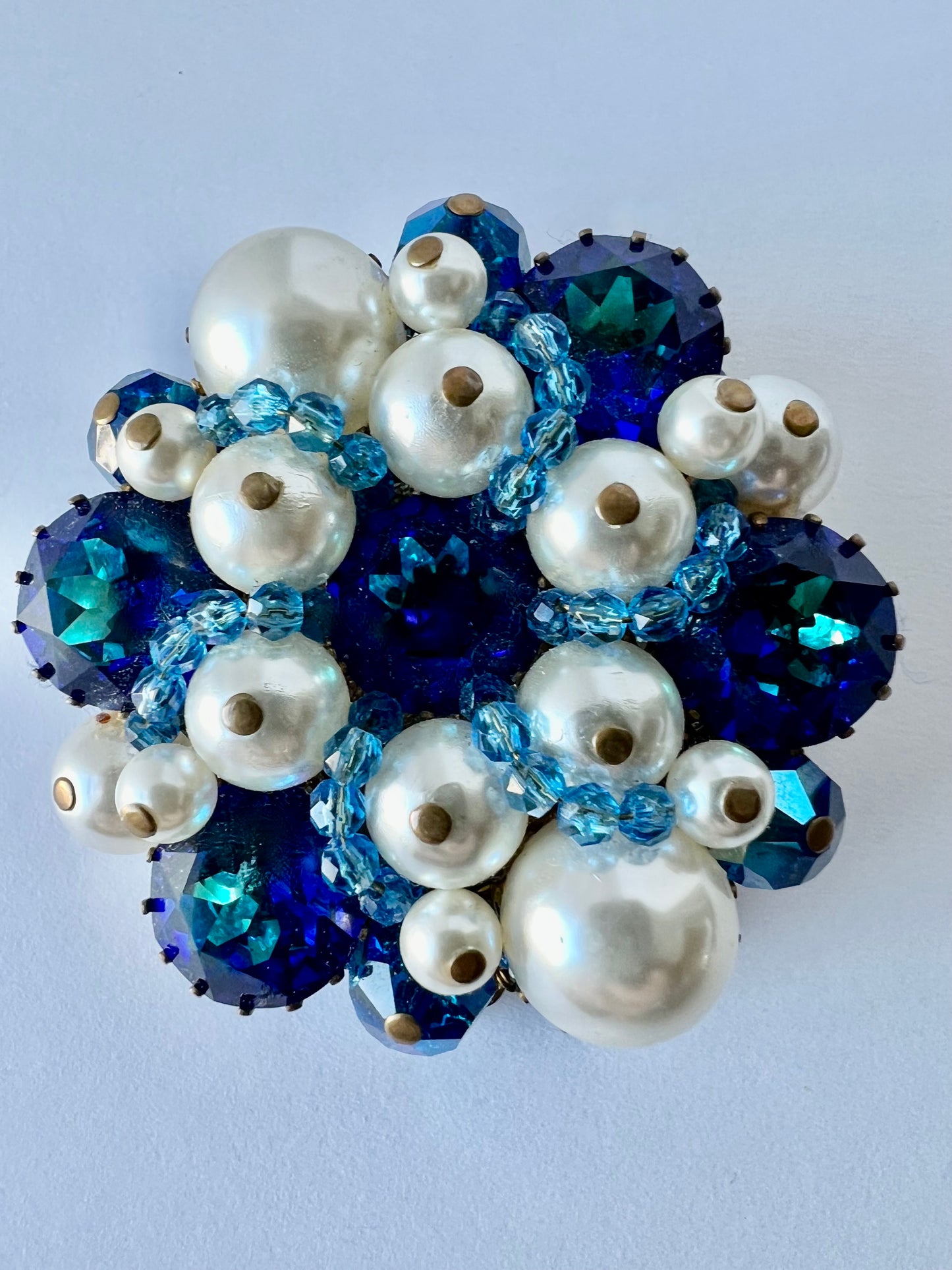 MIRIAM HASKELL STYLE BROOCH WIRED PEARL & GLASS RHINESTONES BRILLIANT BLUE PIN