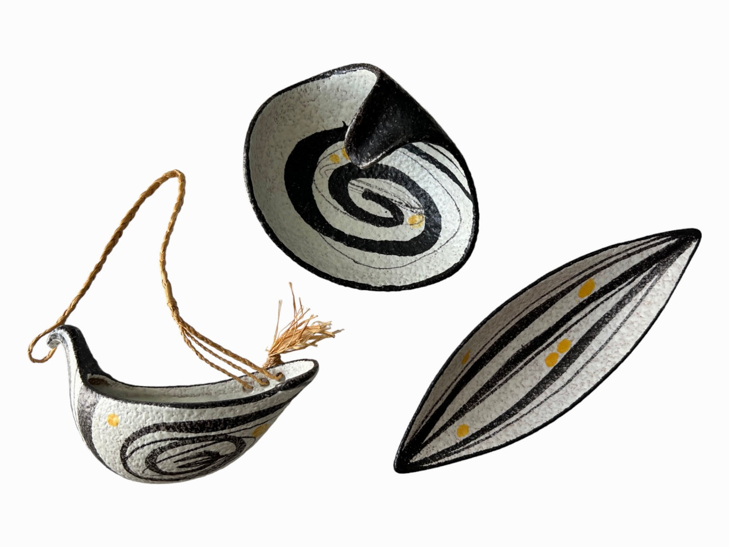 MCM VINTAGE RUSCHA KERAMIK CIGAR SHAPED DISH in DOMINO DECOR WEST GERMAN POTTERY FORM #718/1