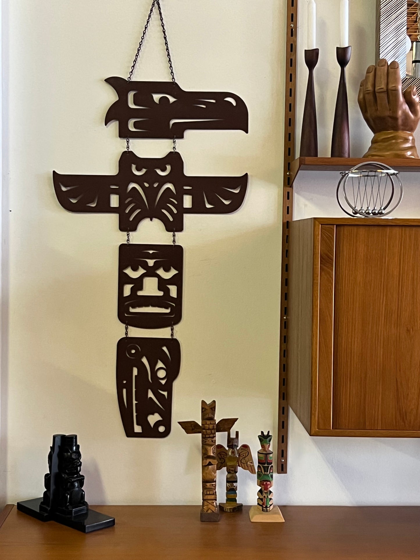 HANGING CUT METAL TOTEMIC ART