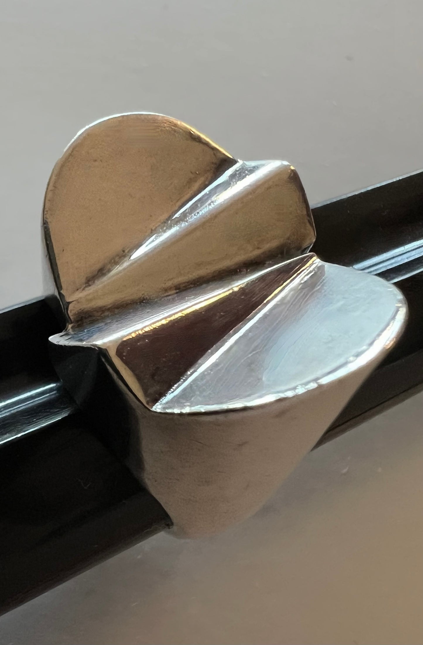 STERLING SILVER ARCHITECTURAL & SCULPTURAL MODERNIST RING, SIZE 7.5-8