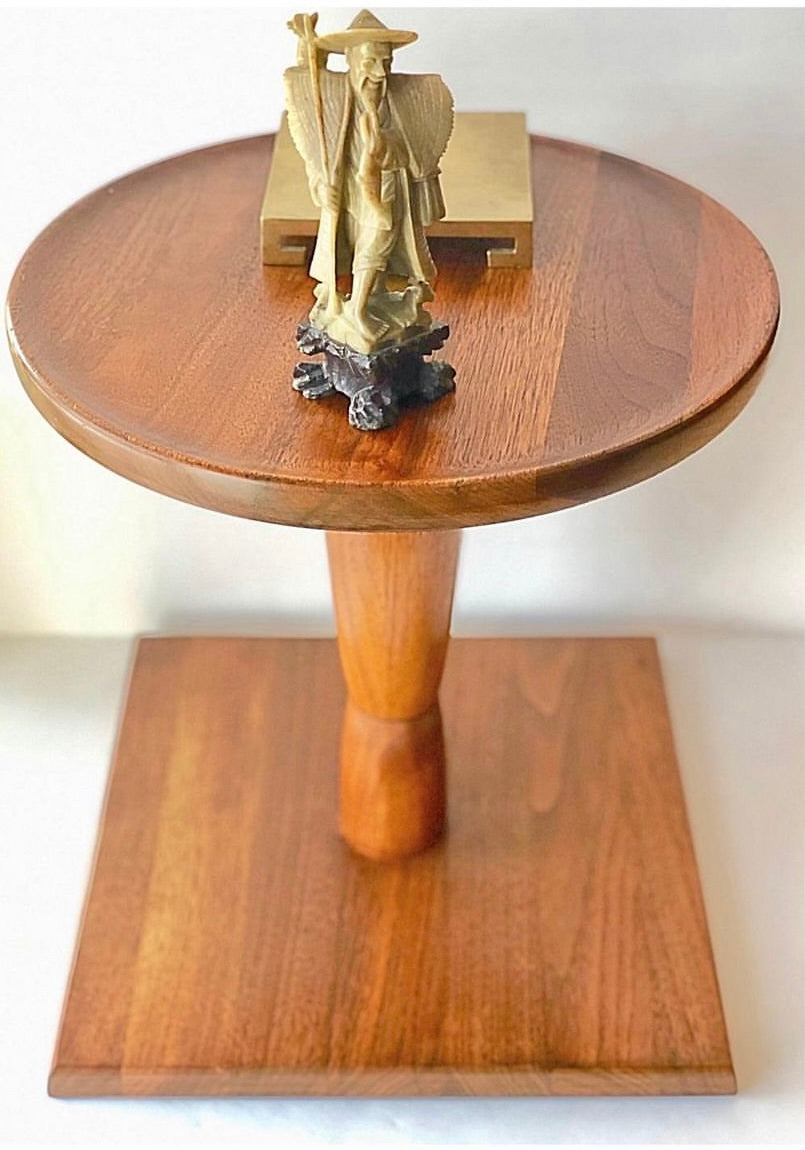 UNIQUE SOLID WALNUT SIDE TABLE w/ BRASS BAR CENTER SUPPORT FLIPPABLE ROUND or SQUARE TOP