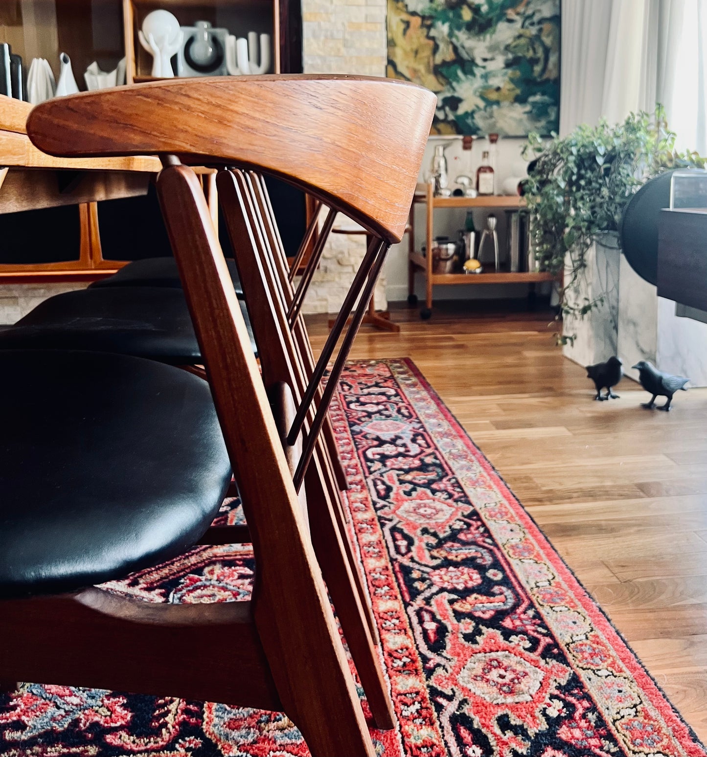 DANISH TEAK SOLID AFROMOSIA REFRESHED & REUPHOLSTERED HIGHLY SCULPTURAL MID CENTURY MODERN 1060s DINING CHAIRS