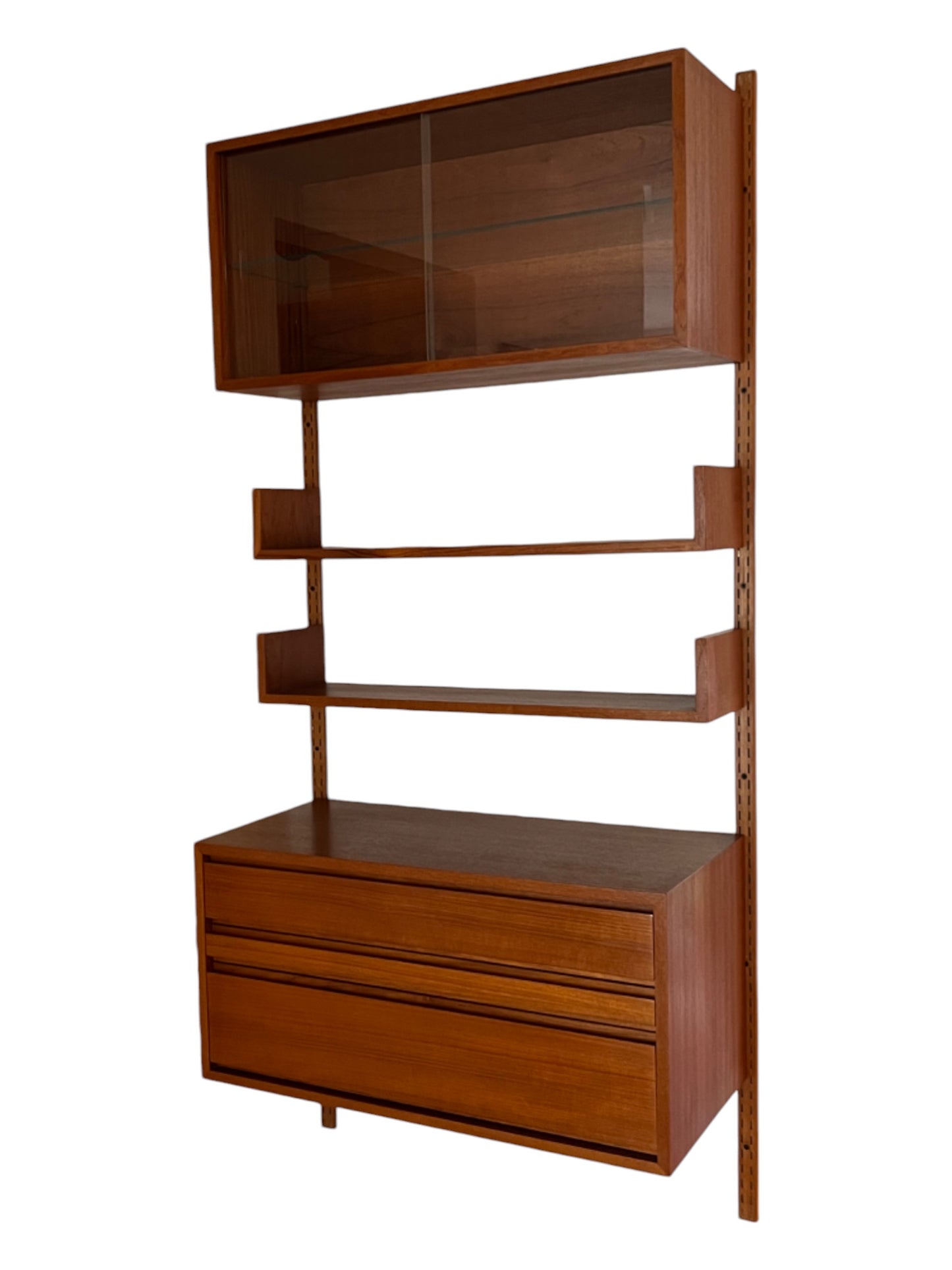 MID CENTURY MODERN CANADIAN DESIGN SINGLE BAY REFF MODULAR TEAK WALL SYSTEM w/ STORAGE. DISPLAY and SHELVING