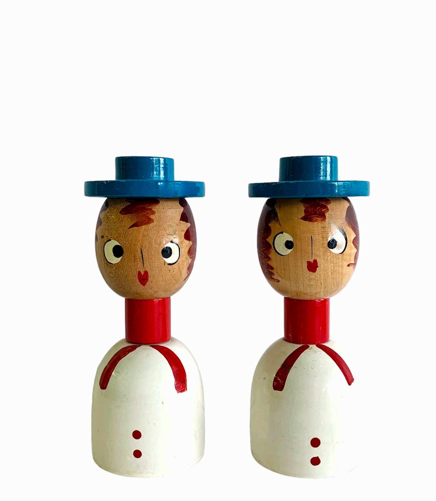VINTAGE WOODEN PEOPLE SALT & PEPPER SHAKER SET