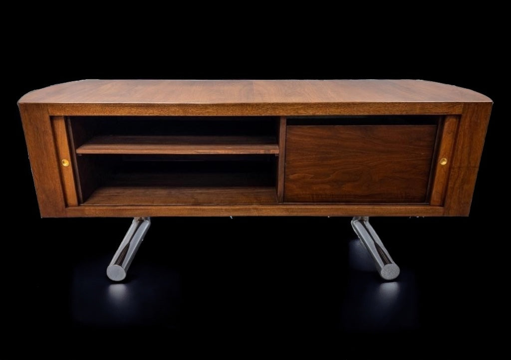 STUNNING CURVED SEAMLESS TAMBOUR DOOR UNIQUE WALNUT BUFFET /SERVER /OFFICE /MEDIA / CREDENZA ON CHROMED STEEL CANTILEVER LEGS