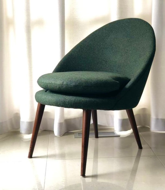 FANTASTIC LIKE NEW PROFESSIONALLY REUPHOLSTERED EJVIND A. JOHANSSON ACCENT/ENTRY  CHAIR