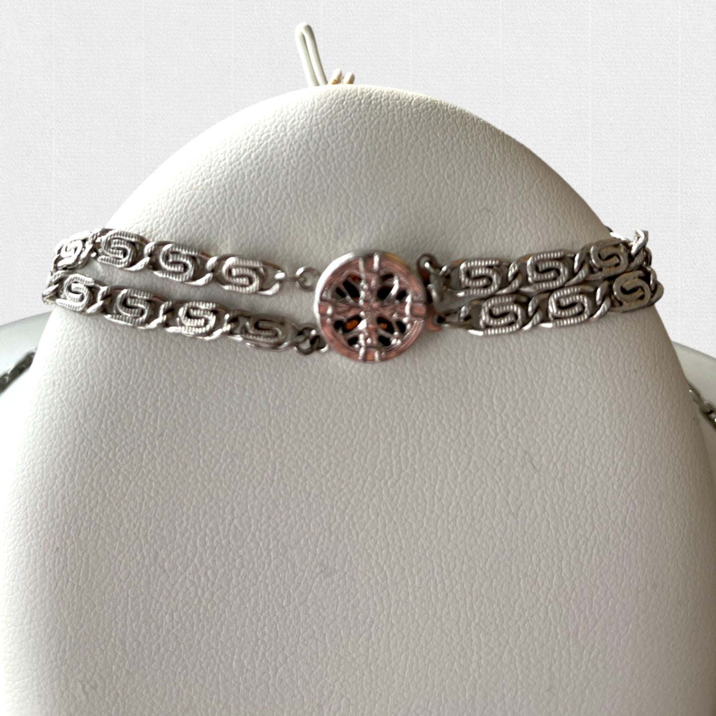 FANTASTIC QUALITY & DETAILING MOLDED GLASS FRAMED w/ ENAMEL & ALUMINIUM NECKLACE & MATCHING BRACELET DEMI-PARURE
