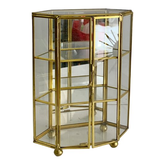 2 DOOR VINTAGE BRASS & GLASS HEXAGONAL CURIO STORAGE CABINET - TABLE TOP