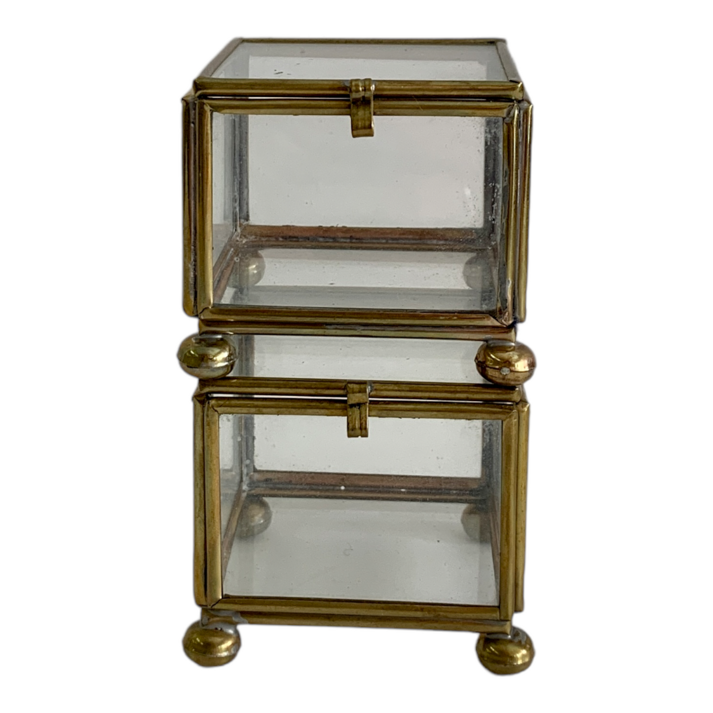 SMALL VINTAGE BRASS & GLASS CURIO CUBES/JEWELRY COFFIN