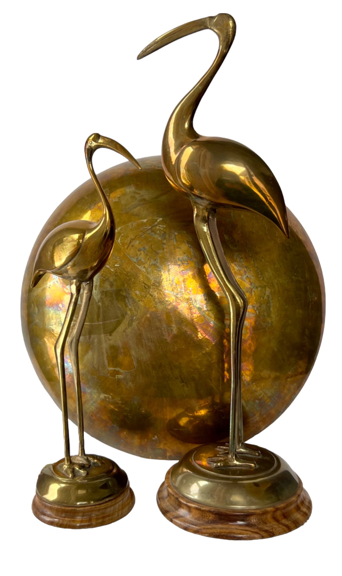 1940s STUNNING PATINATED BRASS BIRD SCULPTURE PAIR PERCHED ON RICH WOOD PLINTH w/FORMED EMBOSSED BRASS BOWL