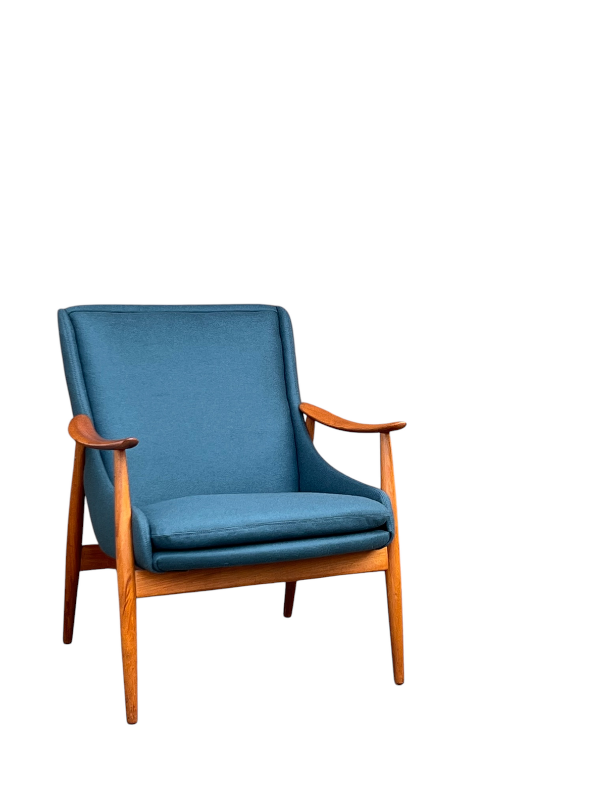 GORGEOUS SOLID TEAK WOOD FRAME WRAP SIDE REUPHOLSTERED IN JADE WOOL MID CENTIUY MODERN LOUNGE CHAIR