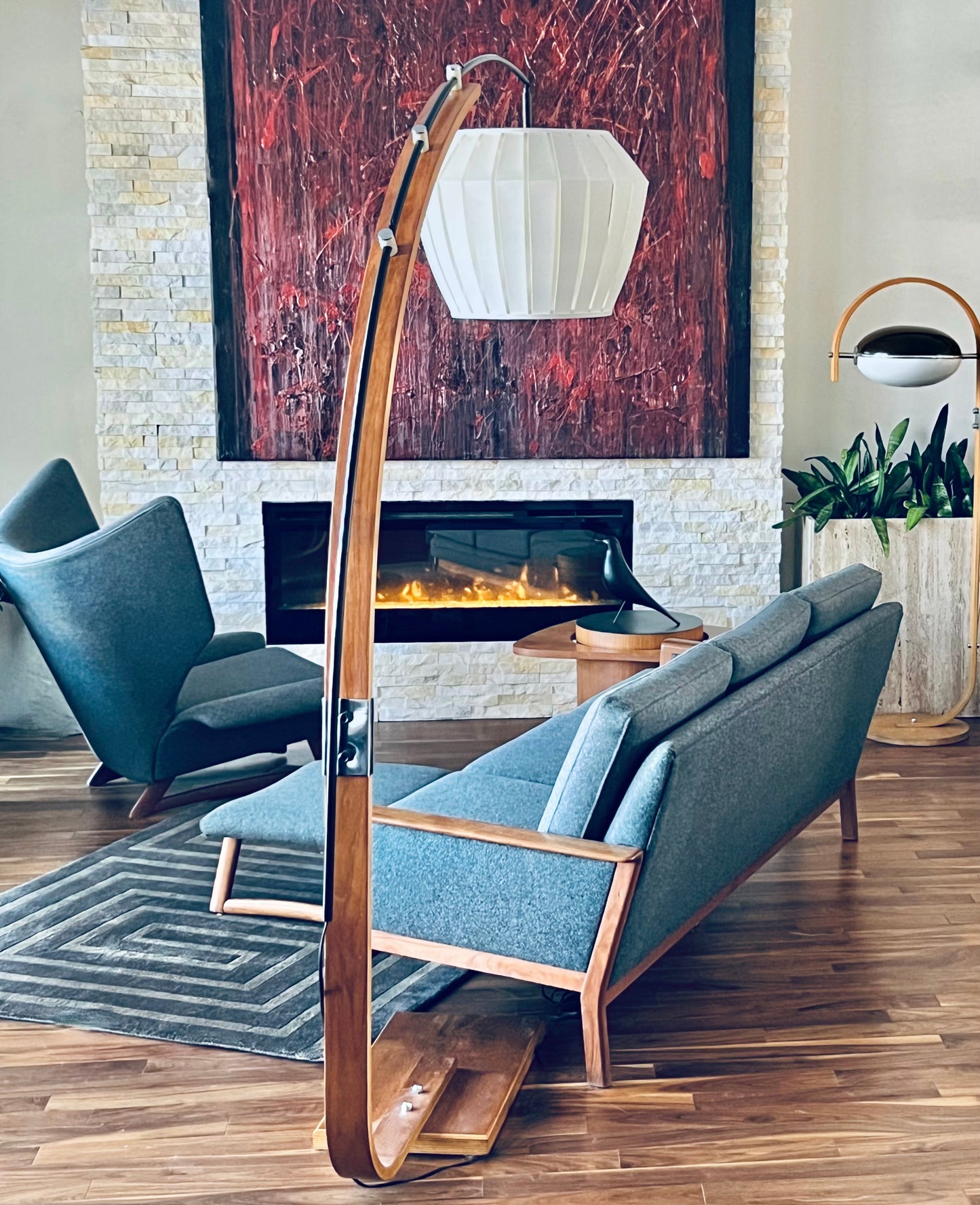 MASSIVE MID CENTURY GALAXI CANADA BENTWOOD TEAK EXTENDABLE ARC FLOOR LAMP w/ CONTEMPORARY SHADE NEW WIRING