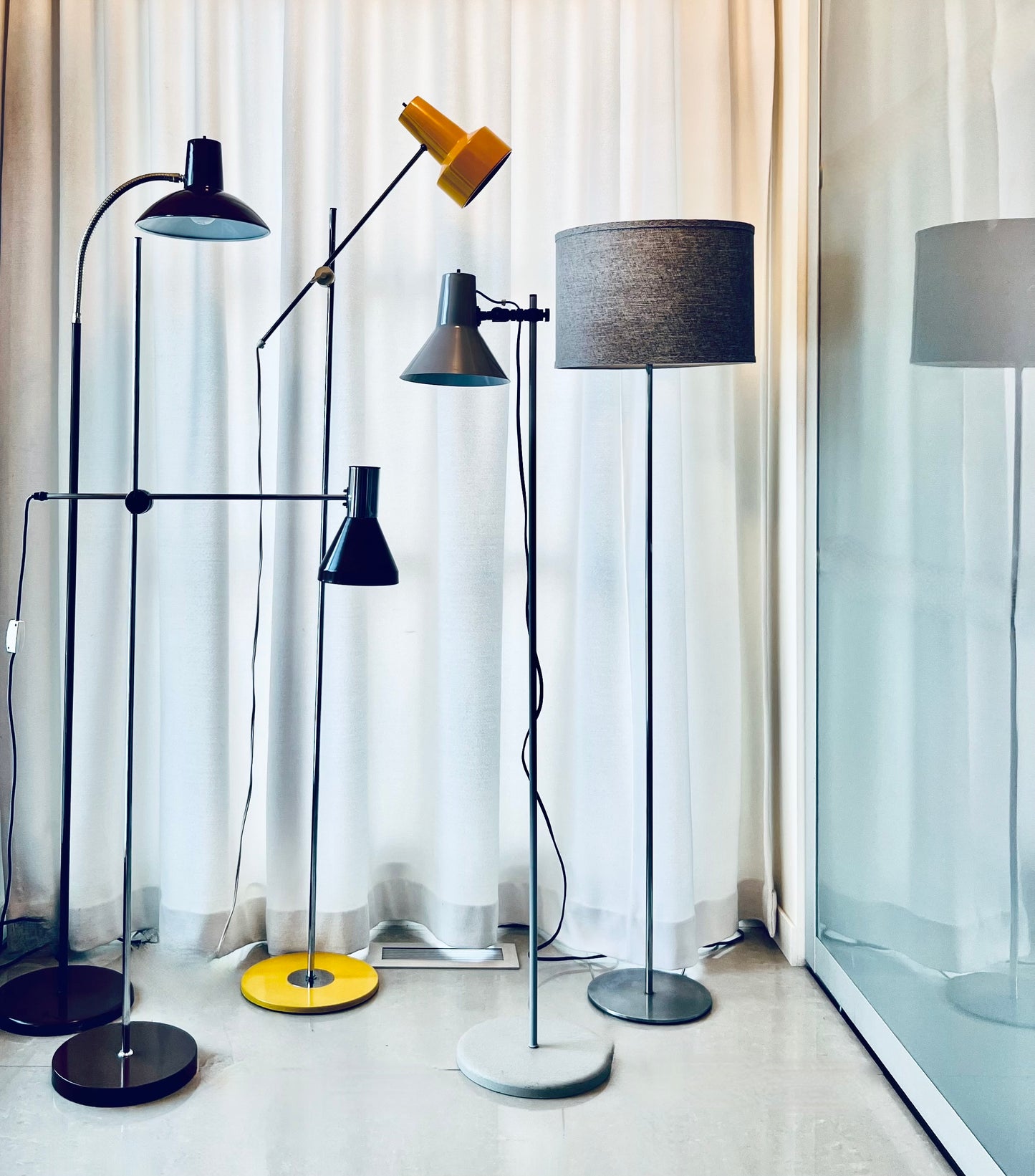 RARE ADJUSTABLE HEIGHT SCANDINAVIAN FLOOR/TABLE LAMP YELLOW & CHROME attributed LYSKAER, Denmark