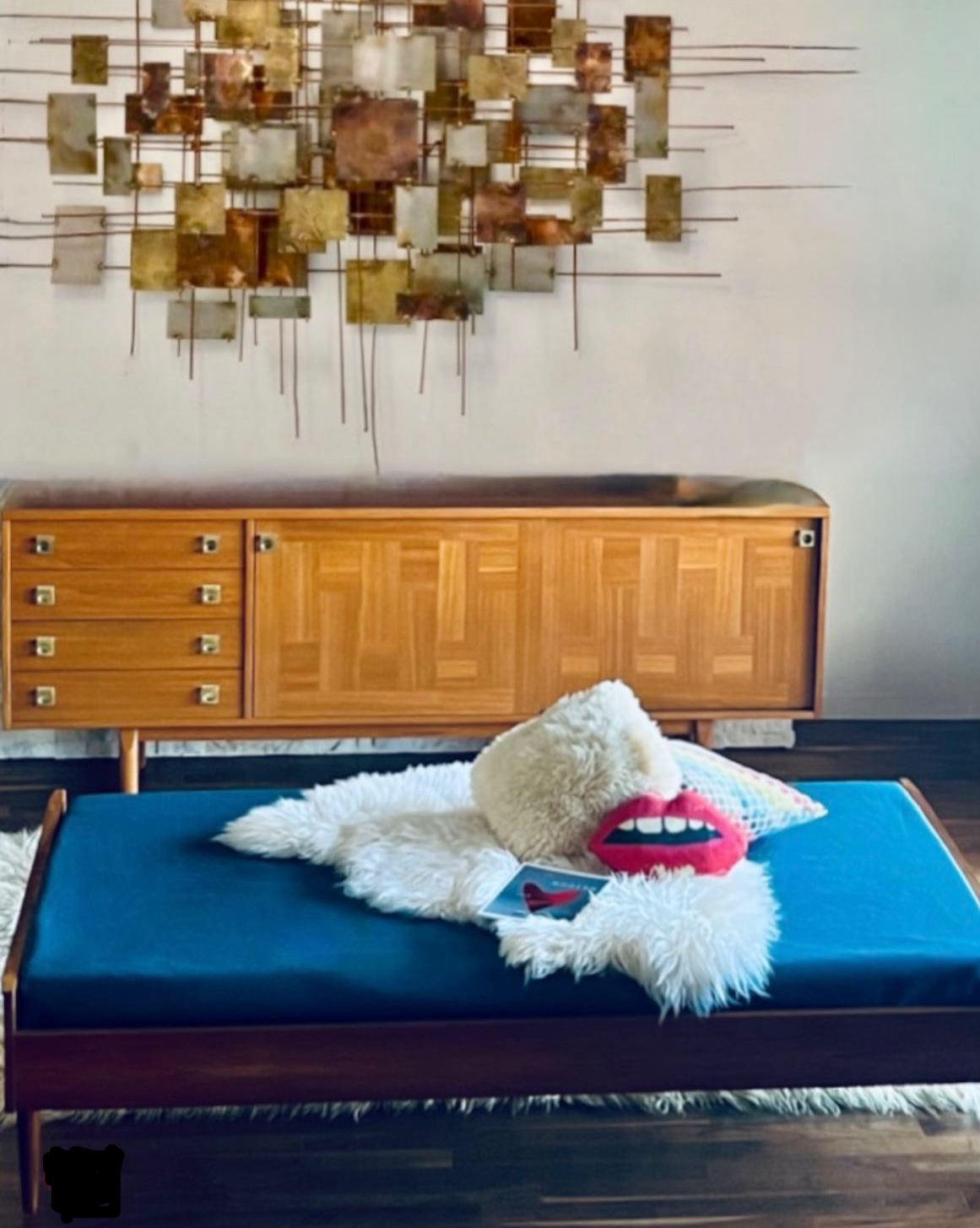 MADE IN DENMARK TEAK DAYBED REFINISHED TWIN SIZE MATTRESS/BED