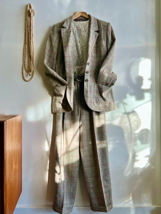 ABSOLUTELY FABULOUS YVES SAINT LAURENT WOOL / WOMENS CASHMERE SUIT BLAZER JACKET/PANTS