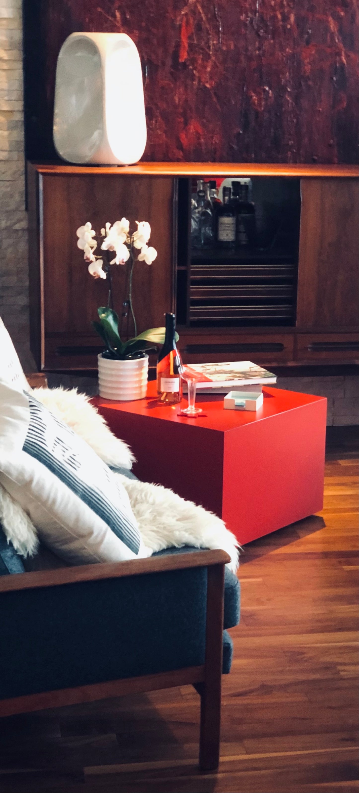 POSTMODERN RED ROLLING CUBE COFFEE/ SIDE/ CORNER TABLE