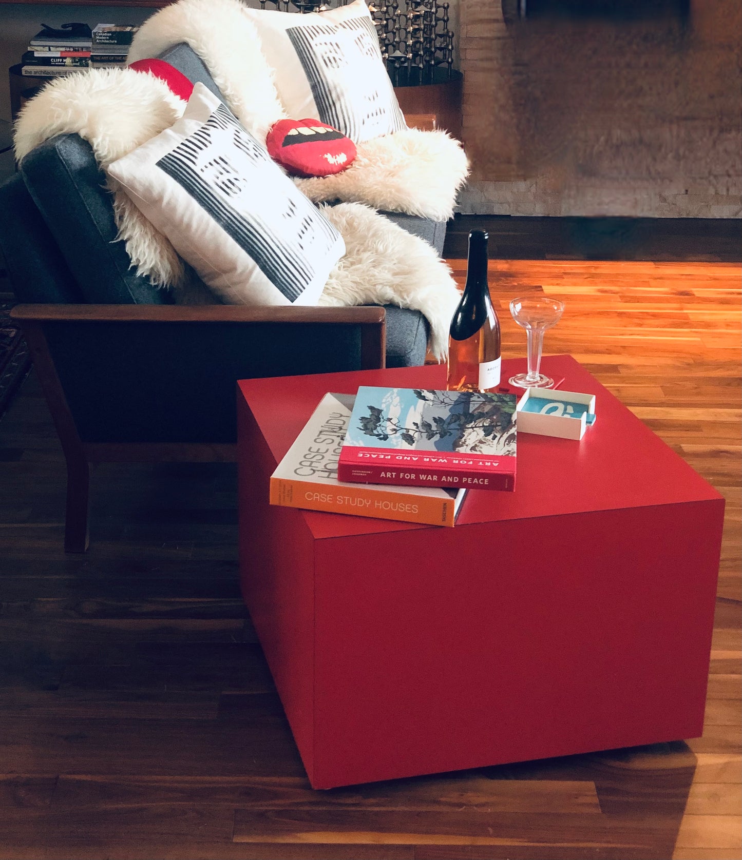 POSTMODERN RED ROLLING CUBE COFFEE/ SIDE/ CORNER TABLE