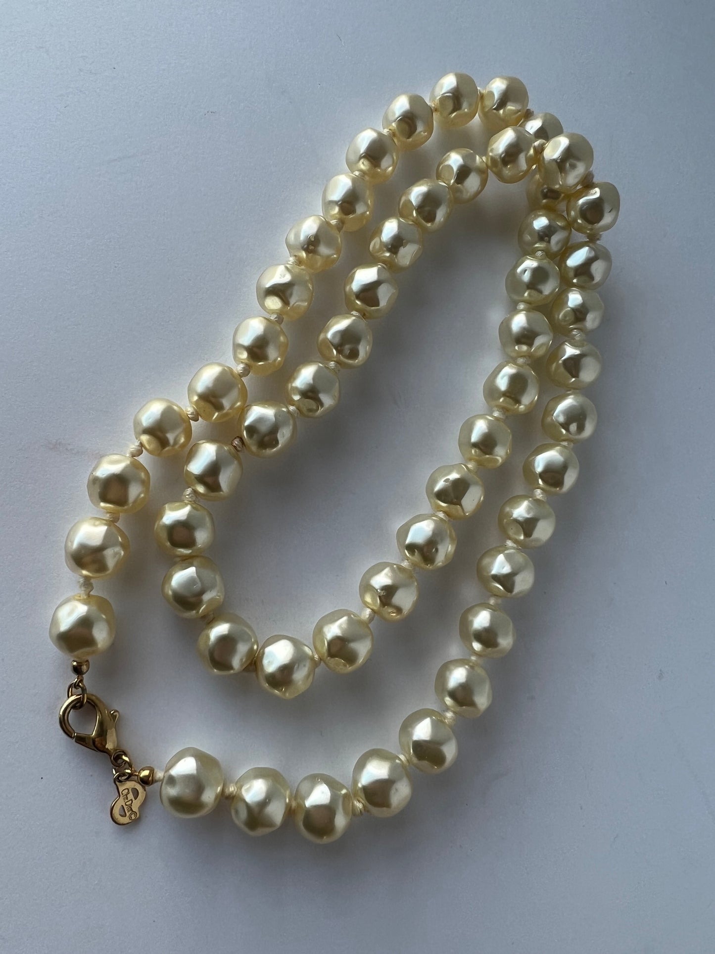 CHRISTIAN DIOR HAND KNOTTED PEARL NECKLACE