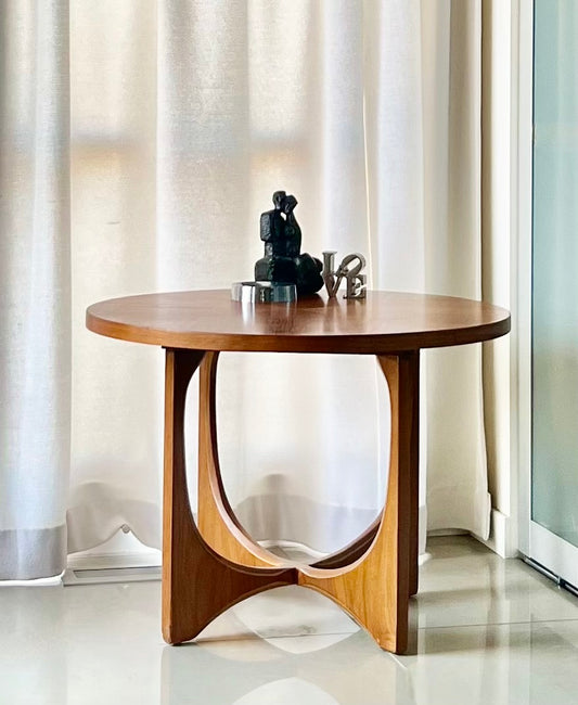 BRAZILIAN ARCHITECT OSCAR NIEMEYER ROUND WALNUT BRASILA for BROYHILL LAMP COFFE SIDE TABLE W/ 4 ARCH SCULPTURAL BASE