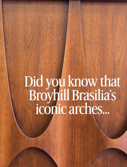 BRAZILIAN ARCHITECT OSCAR NIEMEYER ROUND WALNUT BRASILA for BROYHILL LAMP COFFE SIDE TABLE W/ 4 ARCH SCULPTURAL BASE