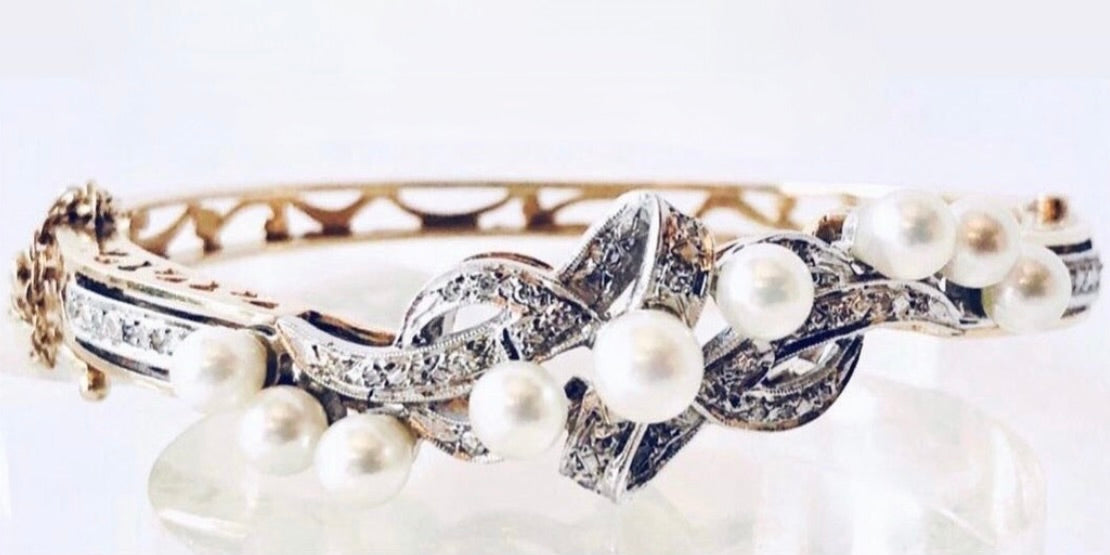 SUSPENDED WHILE SEEK UPDATED APPRAISAL on the PRECIOUS METALS/ INQUIRE W/ INTEREST/VINTAGE PEARLS w/ WHITE & 14kt YELLOW GOLD STUNNING BANGLE ESTATE BRACELET