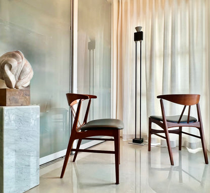 DANISH TEAK SOLID AFROMOSIA REFRESHED & REUPHOLSTERED HIGHLY SCULPTURAL MID CENTURY MODERN 1060s DINING CHAIRS