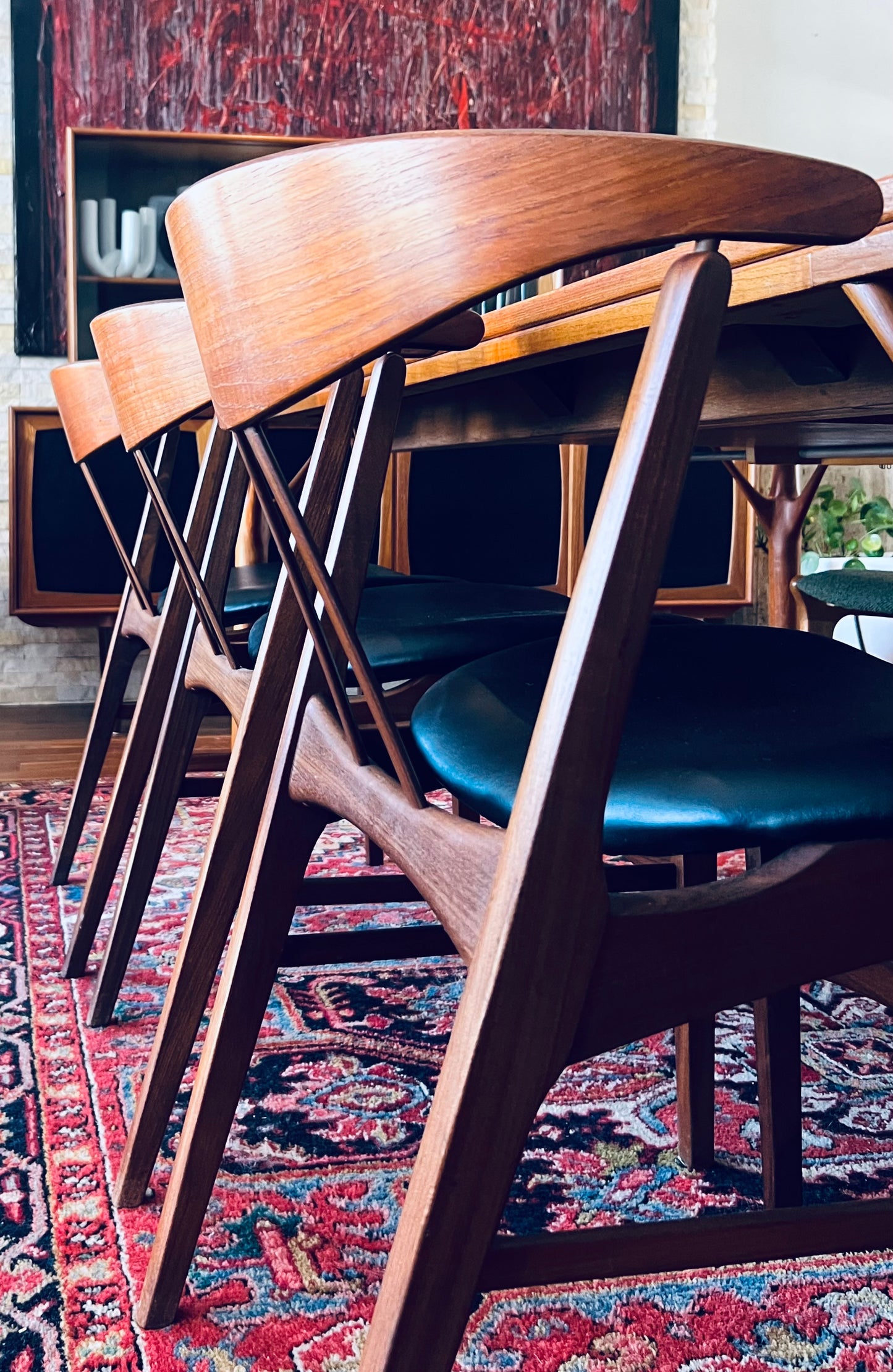 DANISH TEAK SOLID AFROMOSIA REFRESHED & REUPHOLSTERED HIGHLY SCULPTURAL MID CENTURY MODERN 1060s DINING CHAIRS
