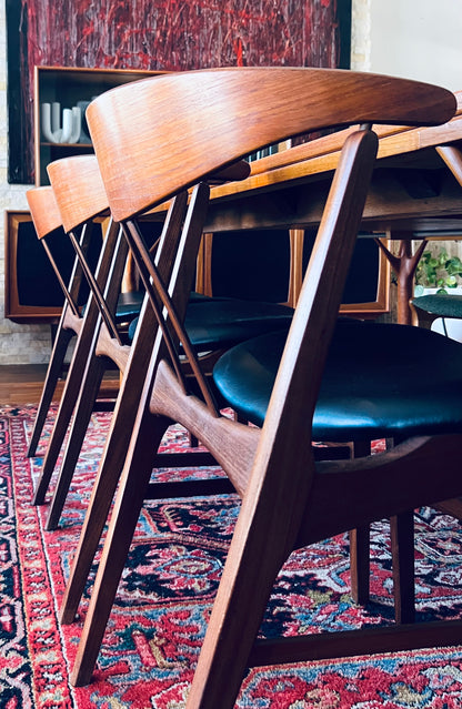 DANISH TEAK SOLID AFROMOSIA REFRESHED & REUPHOLSTERED HIGHLY SCULPTURAL MID CENTURY MODERN 1060s DINING CHAIRS
