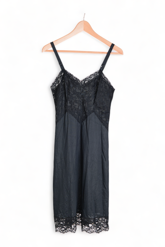 PINUP LINGERIE VINTAGE BLACK LACE FRONT SLIP