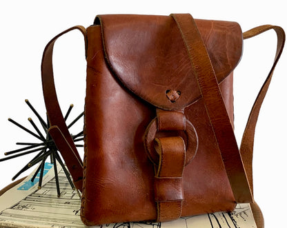 HANDMADE FAIRTRADE COGNAC LEATHER SHOULD BAG PURSE