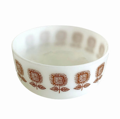 WHITE FEDERAL GLASS  HEATPROOF LIDDED BOWL FLORAL MOTIF 2.5qt