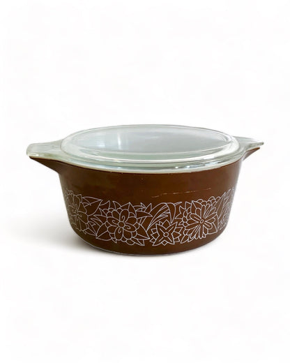 WOODLAND BROWN PATTERN PYREX HEATPROOF CASSEROLE DISH w/ LID