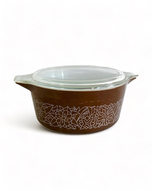 WOODLAND BROWN PATTERN PYREX HEATPROOF CASSEROLE DISH w/ LID