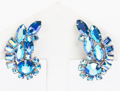 SIGNED SHERMAN BLUE CRYSTAL SWAROVSKI RHINESTONE CLIP ON EARRINGS