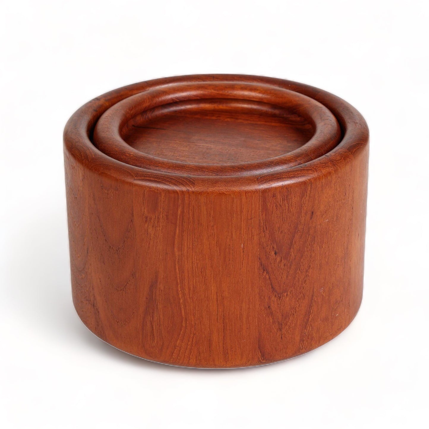 BEAUTIFULLY CRAFTED NISSEN DANISH MADE STAVED TEAK ICE BUCKET