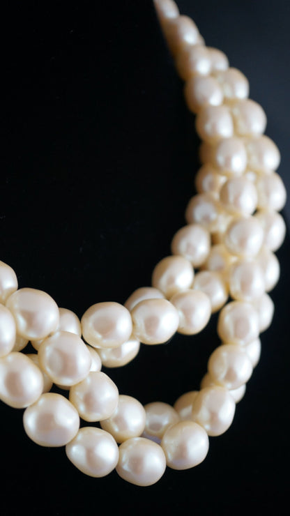 YSL DESIGNER YVES SAINT LAURENT 4 STRAND RUNWAY STYLE COSTUME PEARL NECKLACE