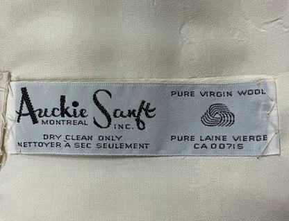 AUCKIE SANFT LINTON CREAM TWEED JACKET & SKIRT SET & DOUBLE CC GOLD BUTTONS