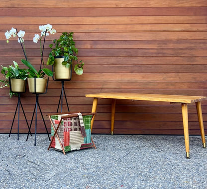 MID CENTURY VINTAGE SLAT BENCH SPLAY LEG BENCH W/ BRASS FERRULES
