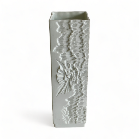 RARE VINTAGE AK KAISER GERMANY MATTE BISQUE PORCELAIN OP ART ORGANIC FOSSIL MOTIF CERAMIC VASE #357/22