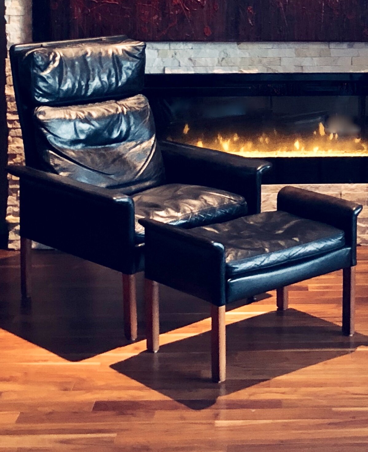HANS OLSEN BLACK LEATHER DOWN CUSHIONS HIGH BACK LOUNGE CHAIR w/ FOOTSTOOL