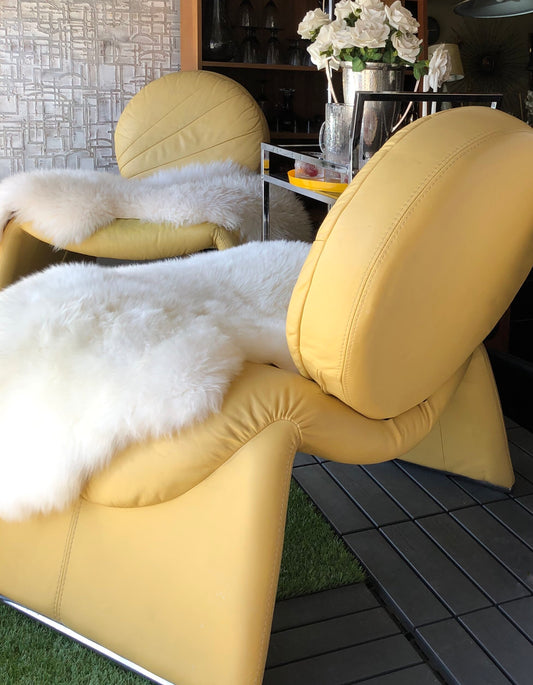 SCULPTURAL PAIR OF POST MODERN VITTORIO INTROINI FOR SAPORITI ITALIA
SUNNY YELLOW LEATHER
OCCASIONAL CHAIRS