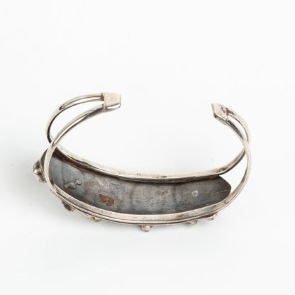 BEAUTIFUL VINTAGE ARTISAN CUFF SILVER, w/ CARVED TURQUOISE & CORAL BRACELET
