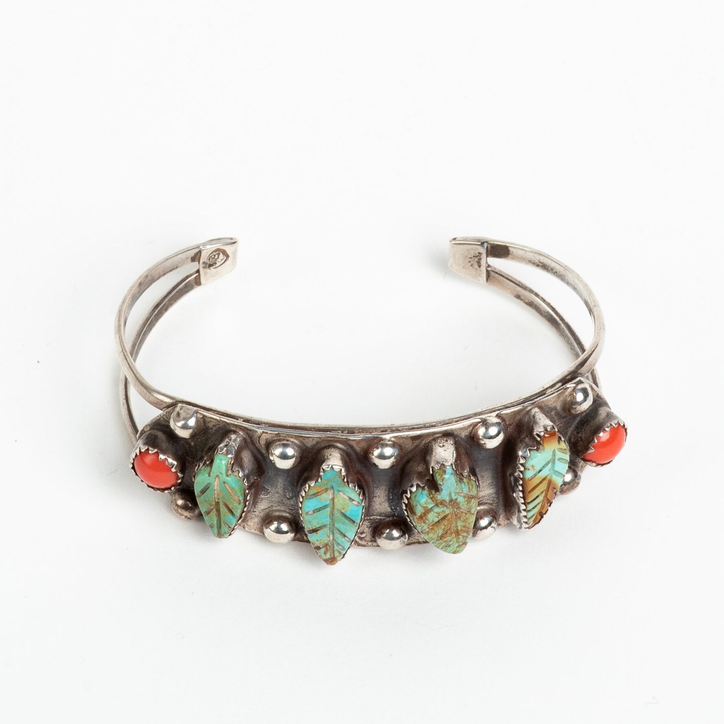 BEAUTIFUL VINTAGE ARTISAN CUFF SILVER, w/ CARVED TURQUOISE & CORAL BRACELET