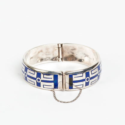 STUNNING & UNIQUE ESCORCIA SILVER INLAID ENAMEL BANGLE BRACELET w/ SAFETY CHAIN