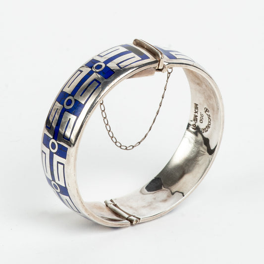 STUNNING & UNIQUE ESCORCIA SILVER INLAID ENAMEL BANGLE BRACELET w/ SAFETY CHAIN