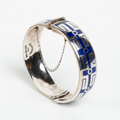 STUNNING & UNIQUE ESCORCIA SILVER INLAID ENAMEL BANGLE BRACELET w/ SAFETY CHAIN