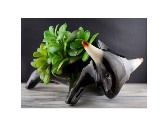 CERAMIC BULL PLANTER/ DRESSER CADDY ATTRIBUTED TO MCCOY POTTERY SCORPIO