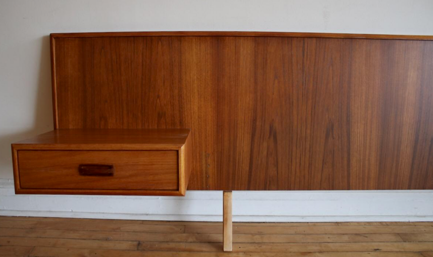 SLEEK STREAMLINED FULL/DOUBLE TEAK HEADBOARD w/ REFINISHED FLOATING BEDSIDE TABLES
