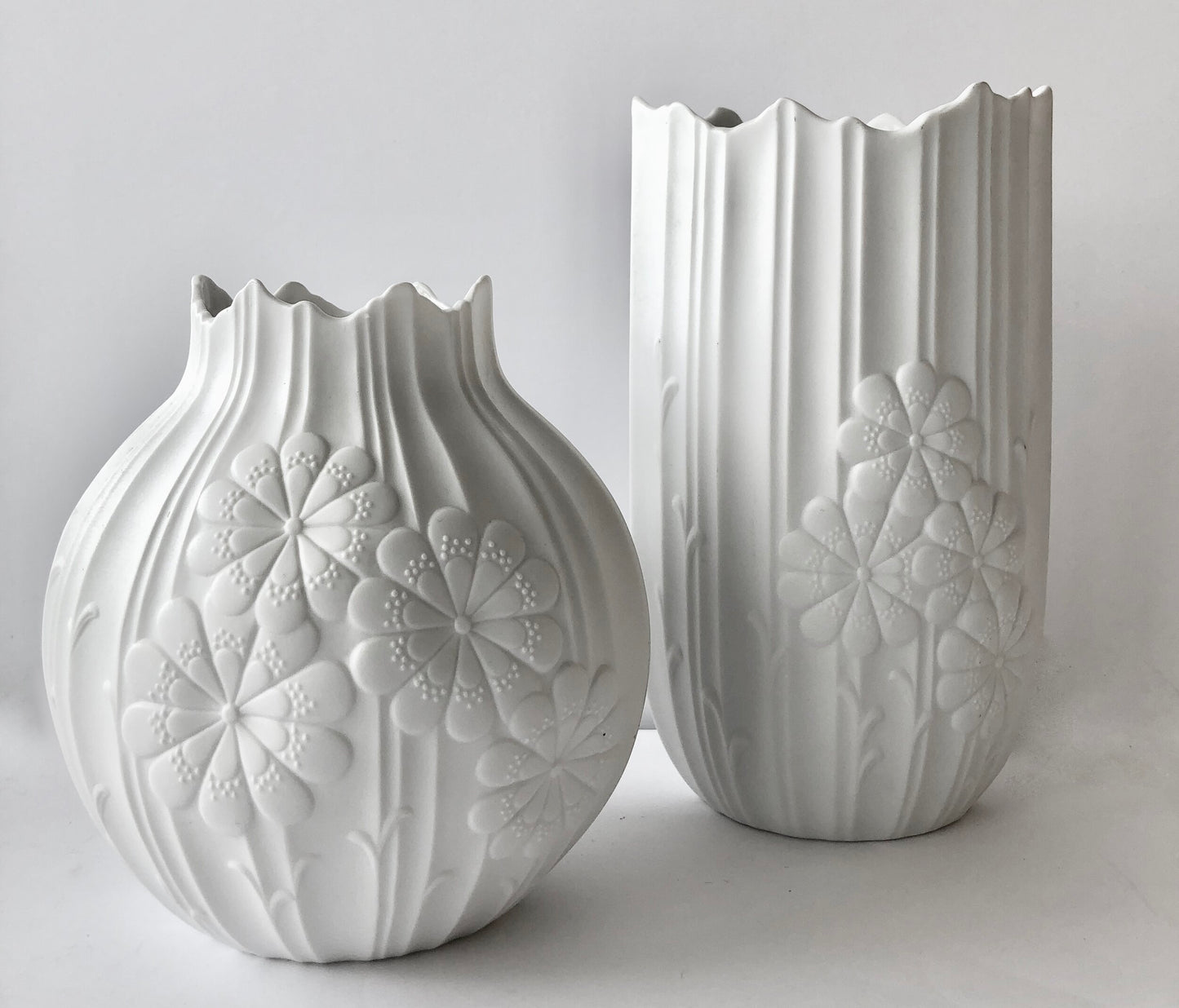 KAISER GERMANY MATTE WHITE PORCELAIN VASE