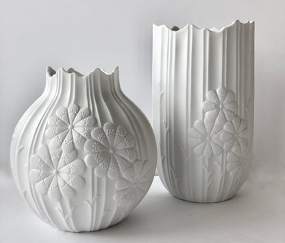 KAISER GERMANY MATTE WHITE PORCELAIN VASE